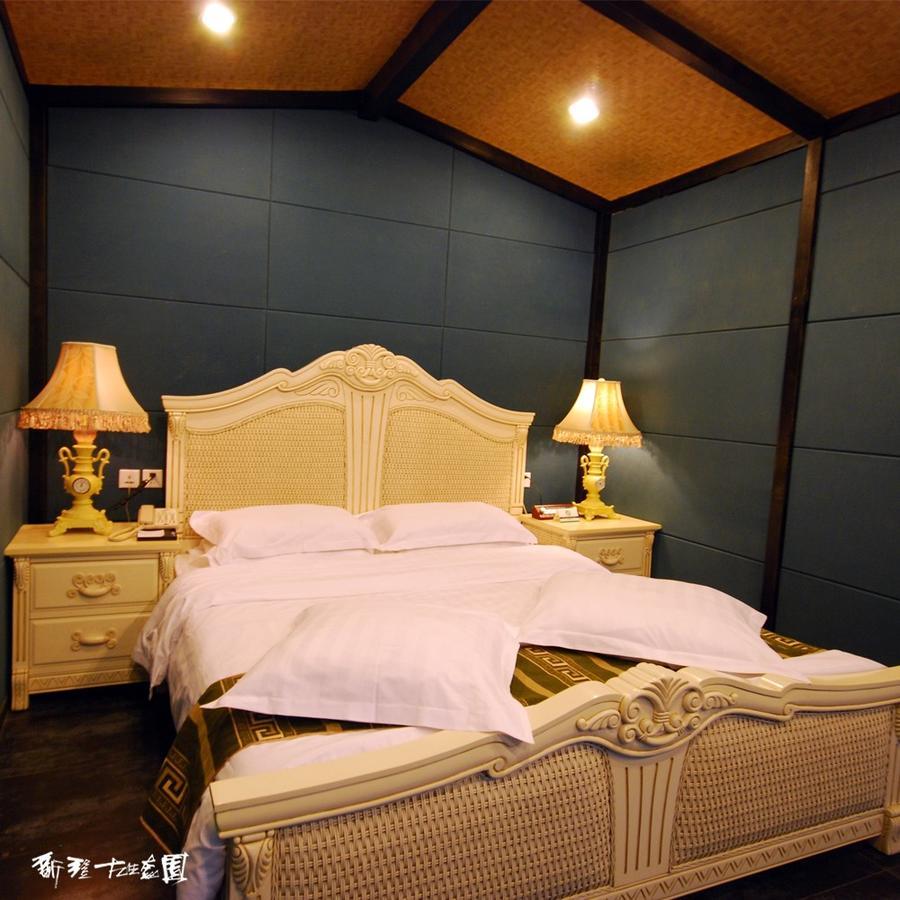 Xinjiang Yema International Clubhouse Hotel Urumqi Exterior photo